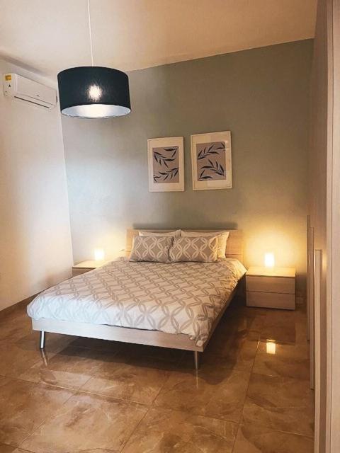 Spacious, Bright, Valley & Sea View Maisonette 沙拉 外观 照片