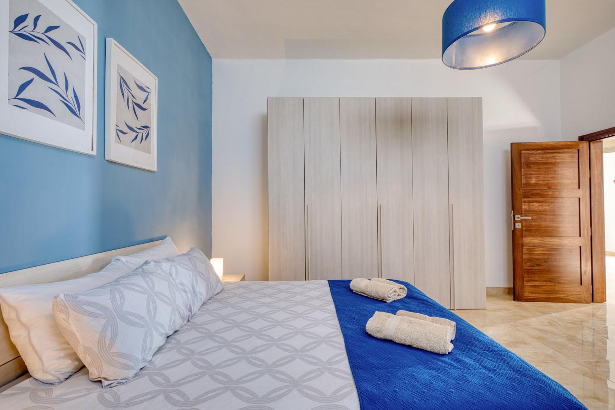 Spacious, Bright, Valley & Sea View Maisonette 沙拉 外观 照片
