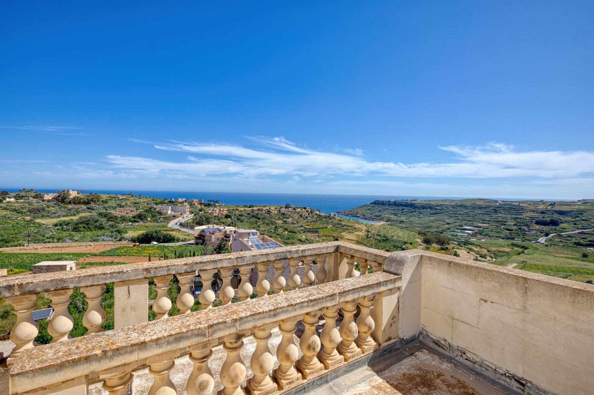 Spacious, Bright, Valley & Sea View Maisonette 沙拉 外观 照片