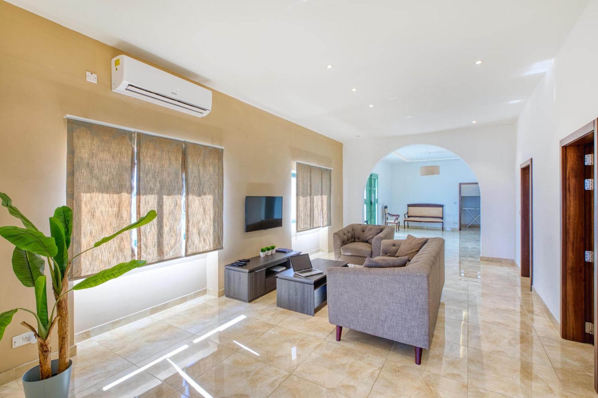 Spacious, Bright, Valley & Sea View Maisonette 沙拉 外观 照片