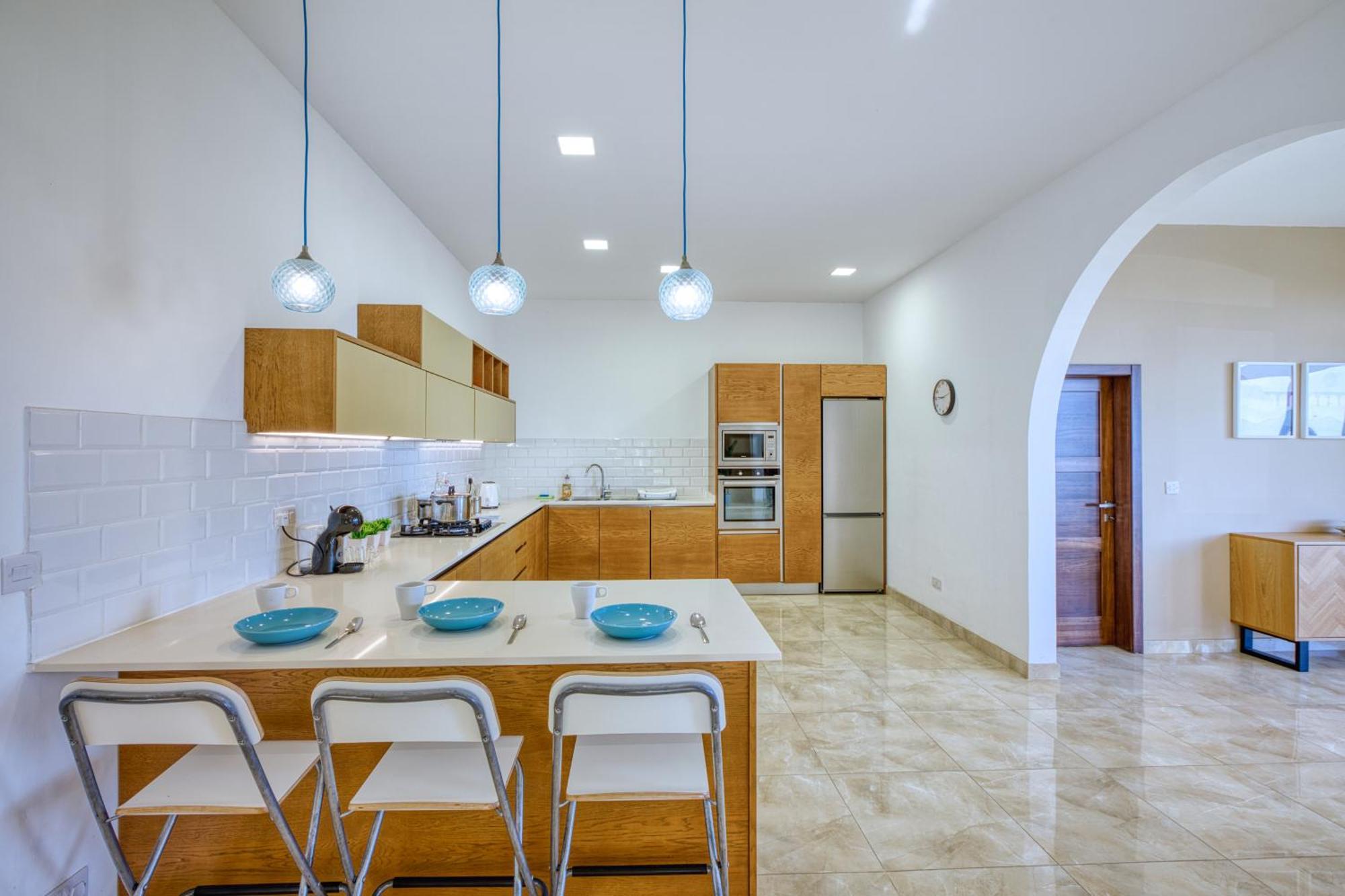 Spacious, Bright, Valley & Sea View Maisonette 沙拉 外观 照片